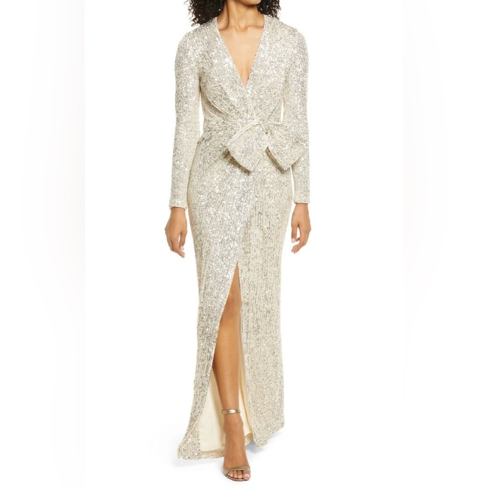 Eliza J Sequin Bow Deep V sequin long special occasion dress size 2 shoulder pad